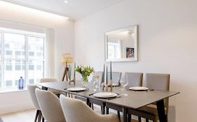 Lovely Room - Coven Garden